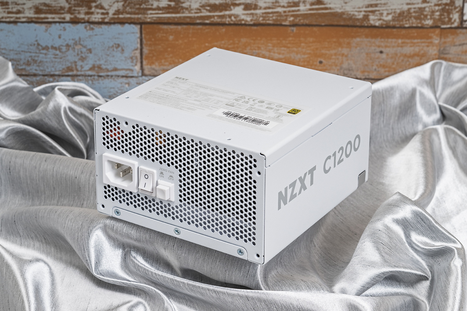 NZXT C1200 GOLD ATX3.1 電源ユニット NZXT | C1200 Gold | 1200 Watt 80 PLUS Gold ATX 3.1 PSU